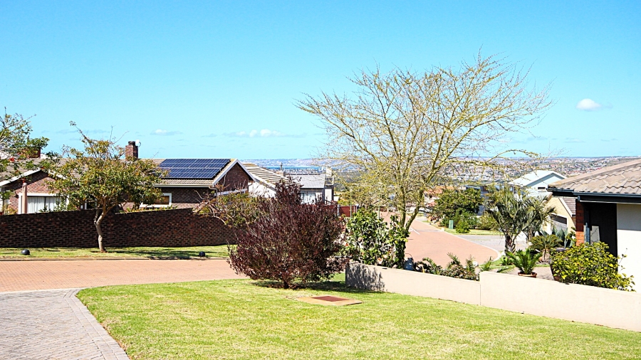 4 Bedroom Property for Sale in Monte Christo Western Cape